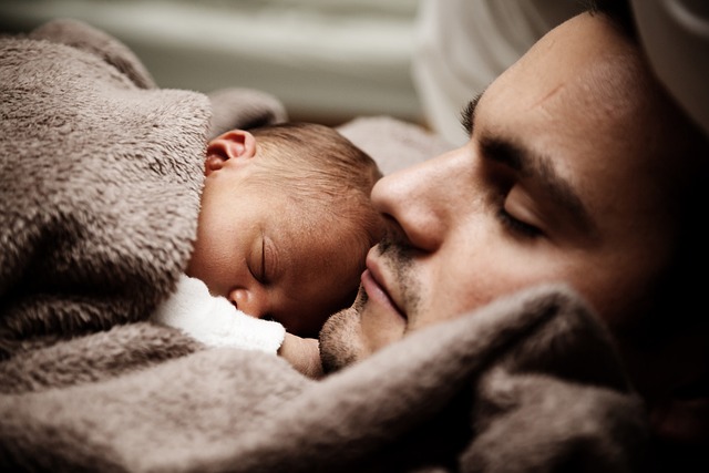 Soñar con objetos para bebé: Un sueño lleno de dulzura y preparación